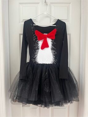Halloween 🎃 Women’s one piece Cat-in-the-hat Costume.